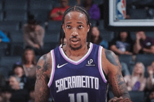 JJB jjb Jingjibao 竞技宝 电竞赛事 体育赛事 体育 电竞-就在今天，德罗赞爆发了，这项NBA史无前例的纪录，被他做到了|爵士|国王|拉塞尔-威斯布鲁克|萨克拉门托国王队|阿马里·威廉姆斯_新浪体育_新浪新闻