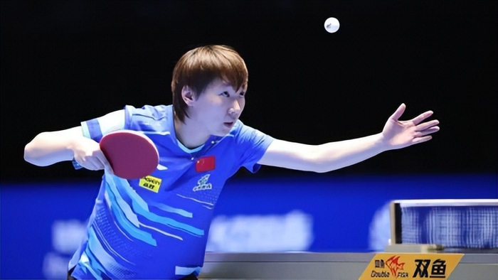 《全民学乒乓发球篇》第40集：正手半高抛短球与急长发球|击球|击球点|手腕|摩擦|力量_新浪体育_新浪新闻